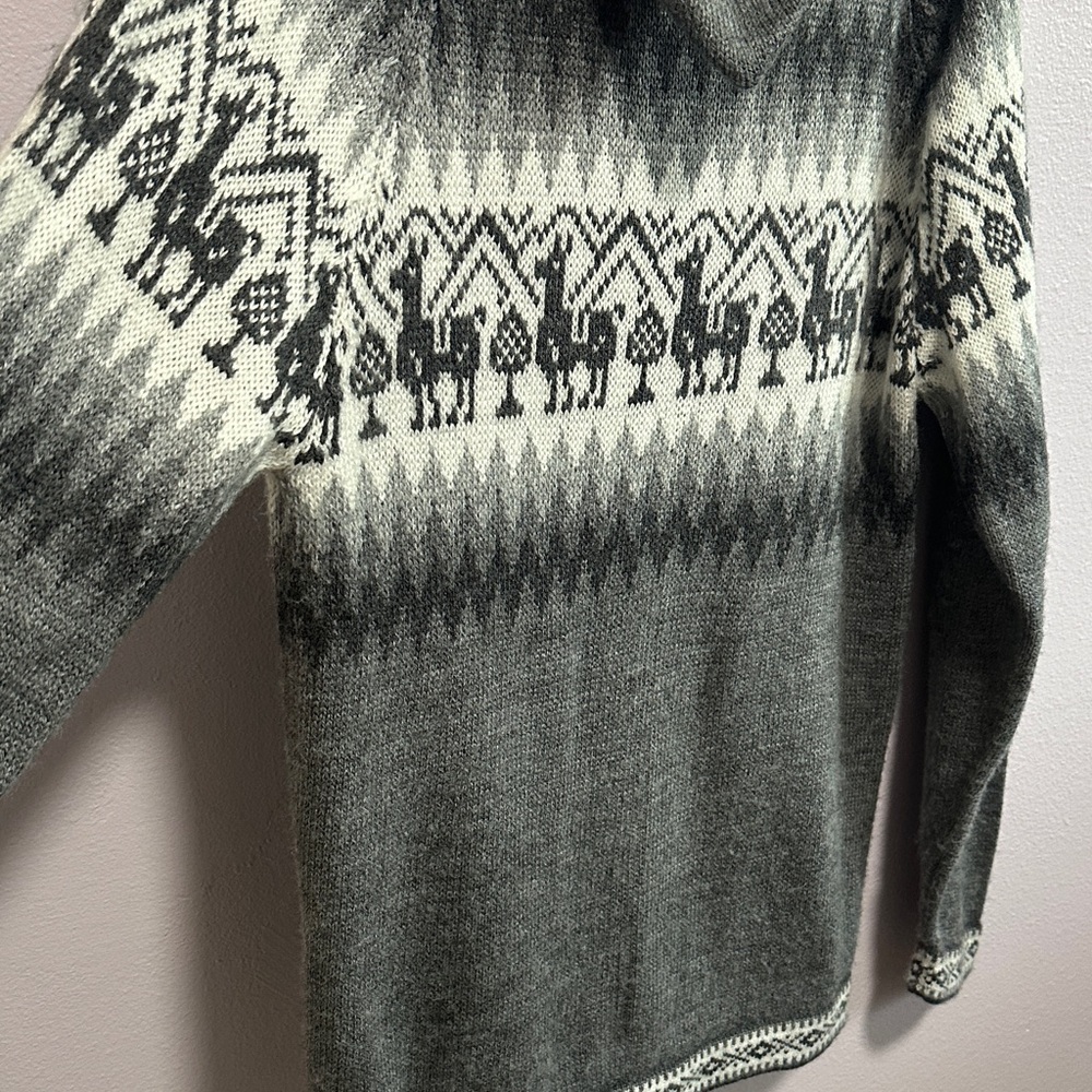 Gray Alpaca Patterned Sweater - Picture 8 of 8